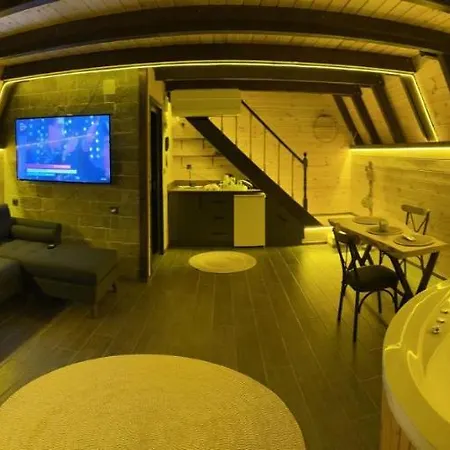 فندق Bungalife 3*